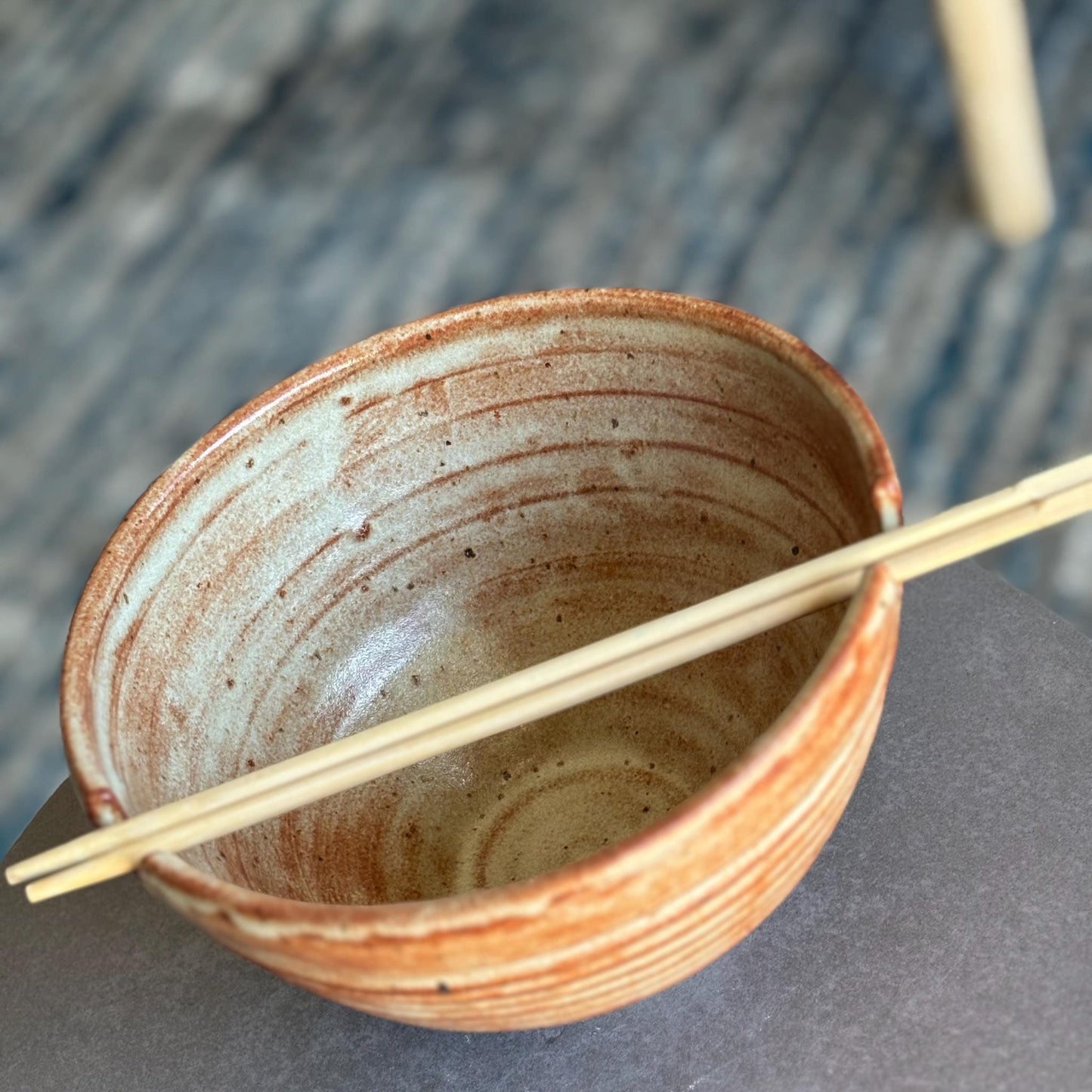 Handmade Ramen Bowl with Chopstick Rest Cutouts | White and Rust Shino Ceramic Pottery Bowl - Vakili Art