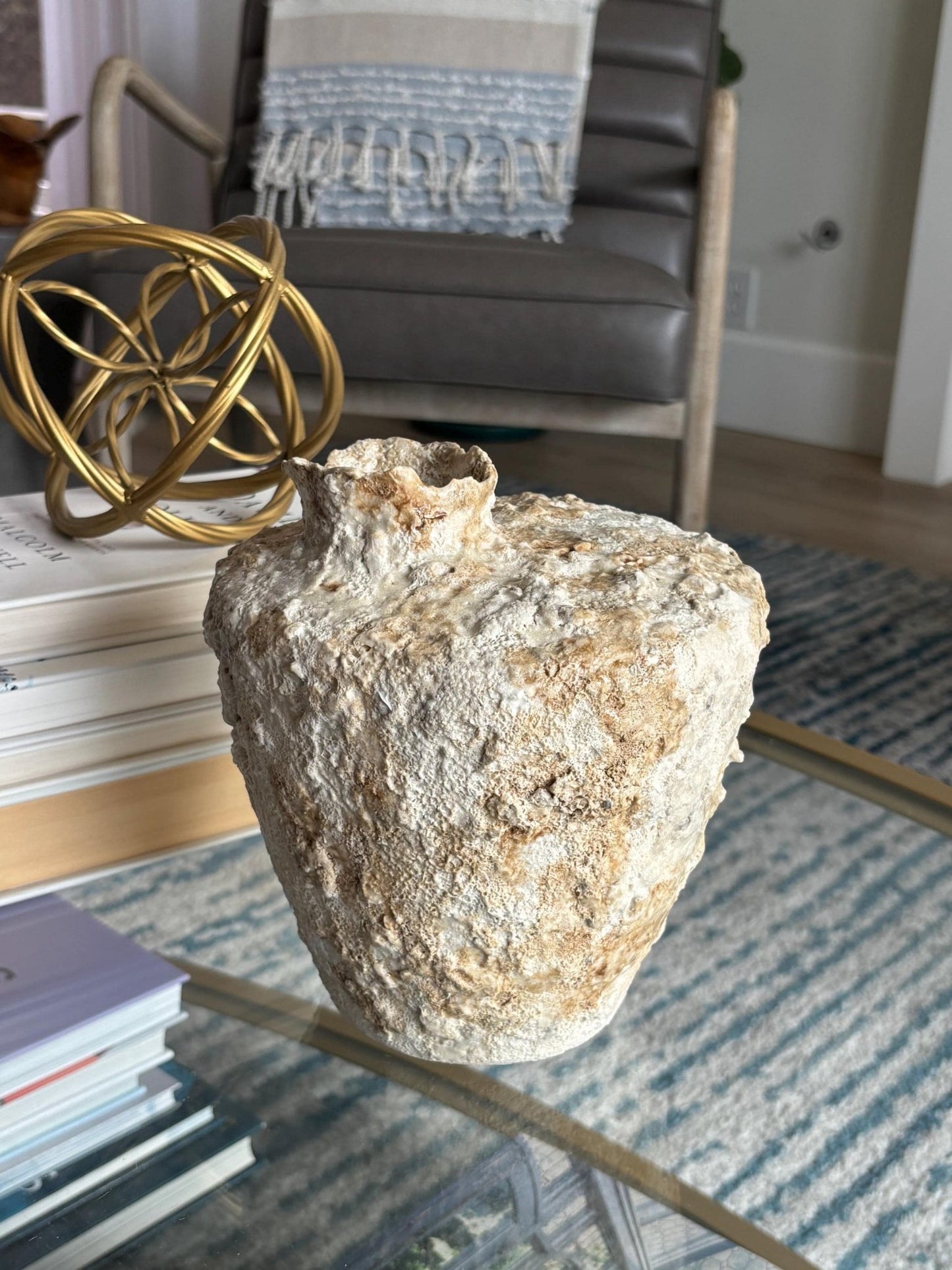 Handmade Textured Ceramic Pot – Neutral White and Beige Decorative Vase – Wabi Sabi Pottery SECOND - Vakili Art