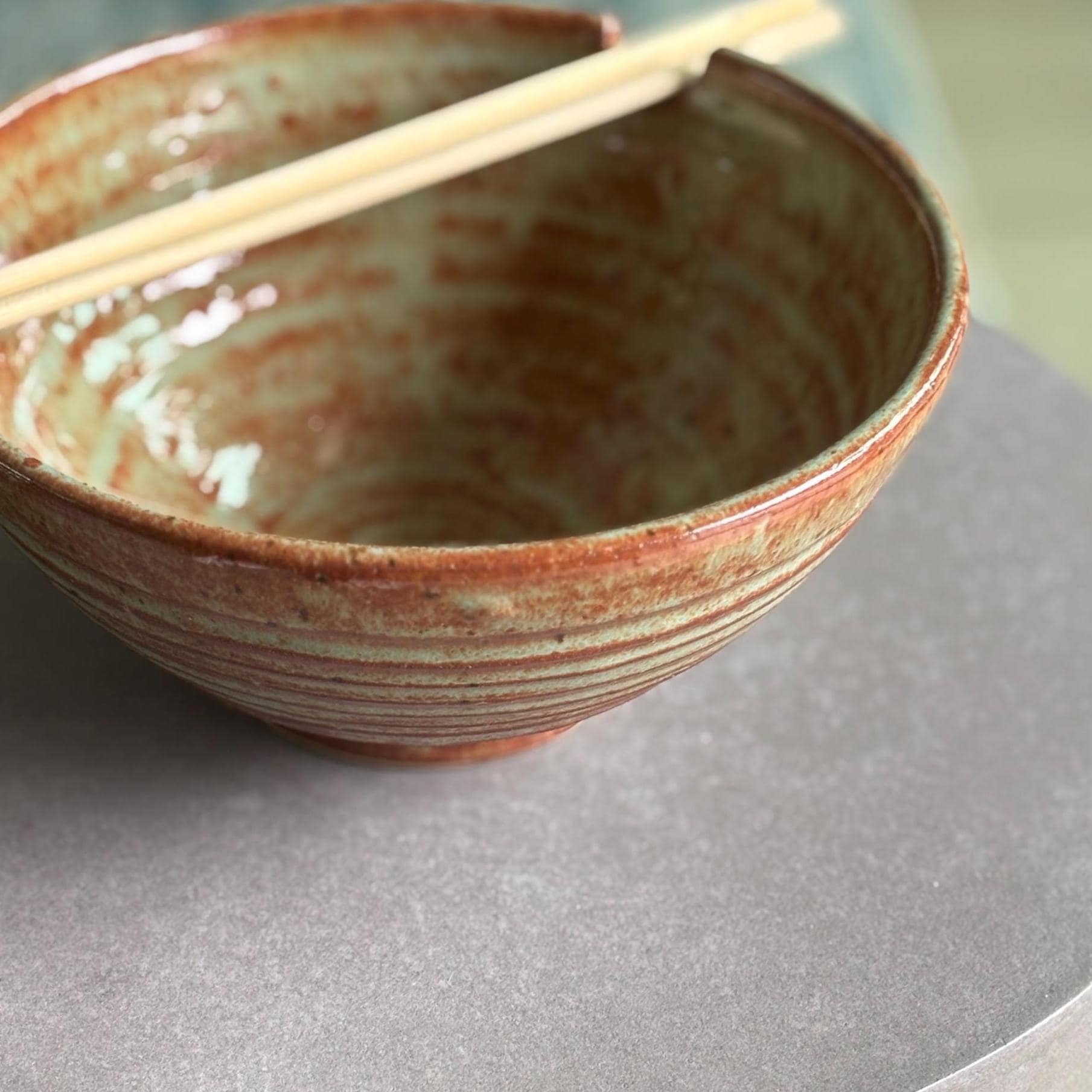 Handmade Ramen Bowl with Chopstick Rest Cutouts | Green and Rust Shino Ceramic Pottery Bowl - Vakili Art