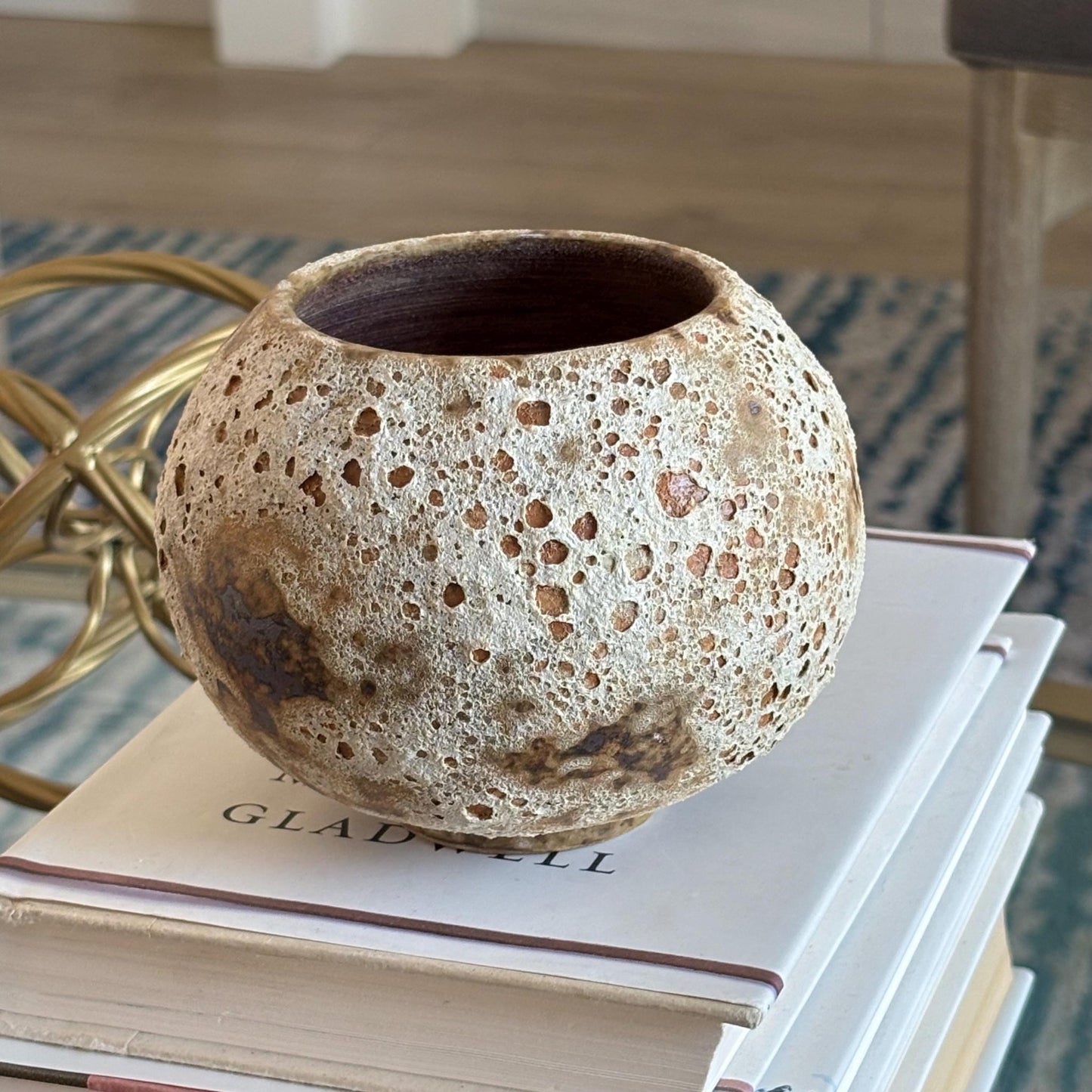 Handmade Round Rustic Vase – Decorative Candy or Trinket Dish – Earthy Brown and Rust Pottery - Vakili Art